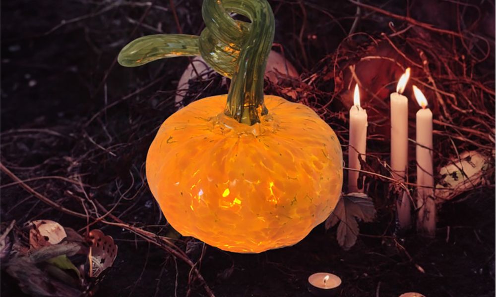 Halloween Themed Glassblowing Classes at Tamborine Glass Blowing! image