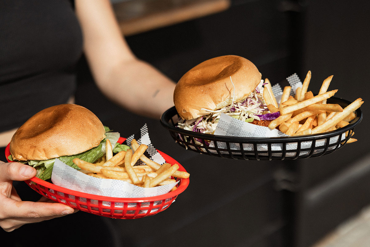 Burgers at Pretty Handsome, Miami (Image: © 2024 Inside Gold Coast)