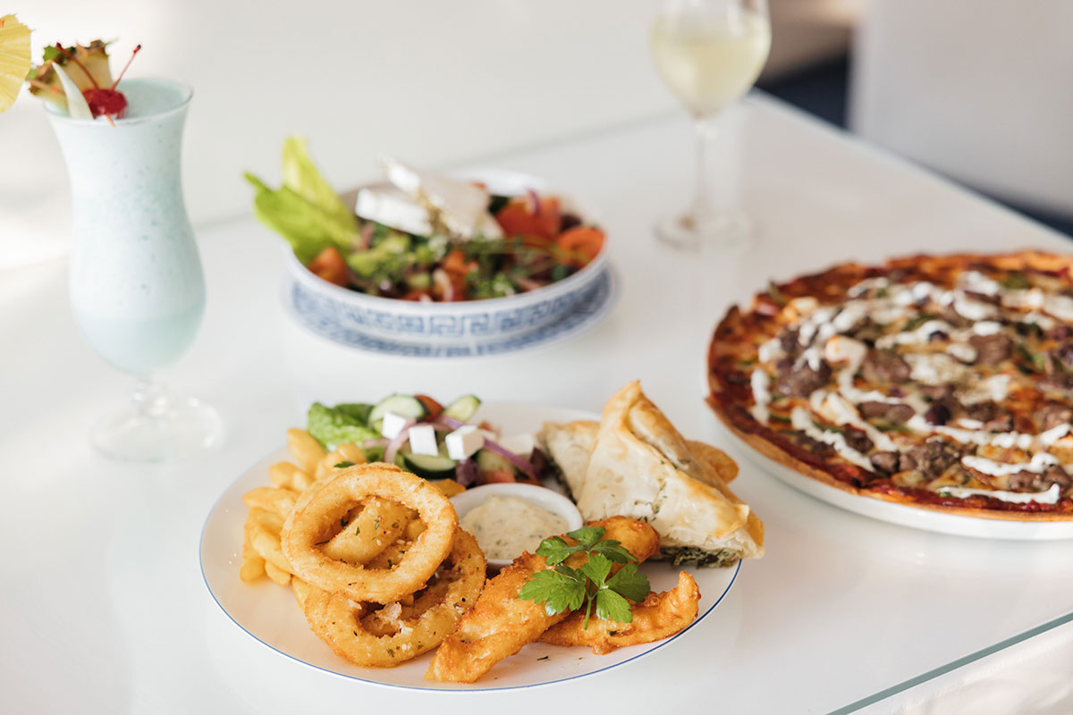 Food at George's Pizza Wine Bar, Burleigh Heads (Image: © 2024 Inside Gold Coast)